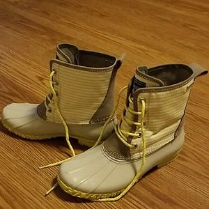 G.H Bass & CO. Rain boots